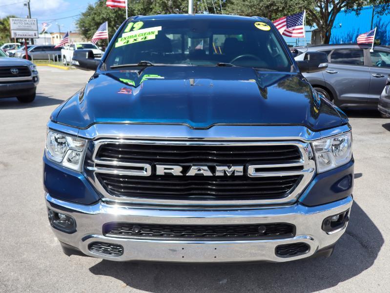 RAM 1500 Big Horn/Lone Star 4x4 Crew Cab 5'7" Box 2019