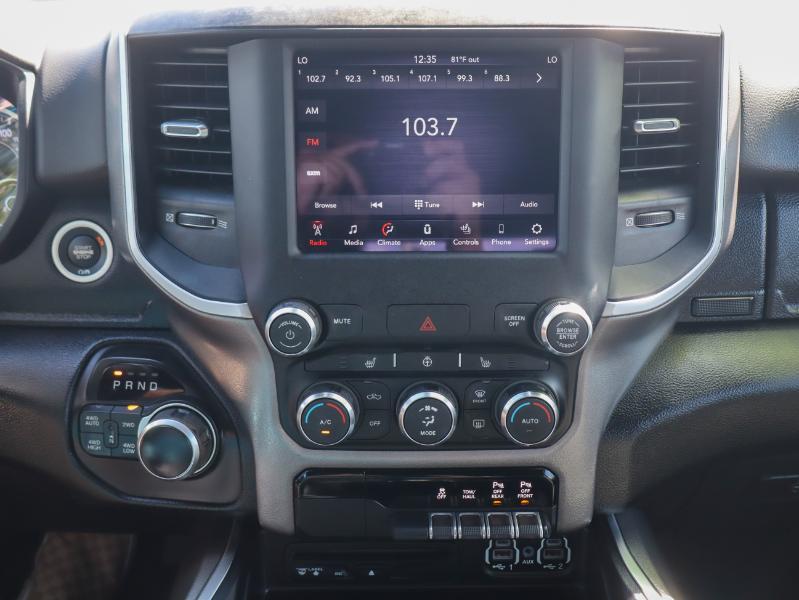 RAM 1500 Big Horn/Lone Star 4x4 Crew Cab 5'7" Box 2019