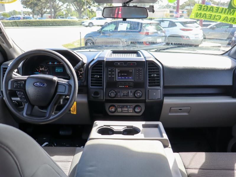 Ford F-150 2WD SuperCrew 145" XL 2016