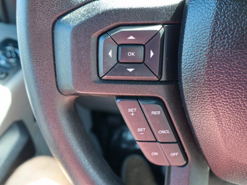 Ford F-150 2WD SuperCrew 145" XL 2016