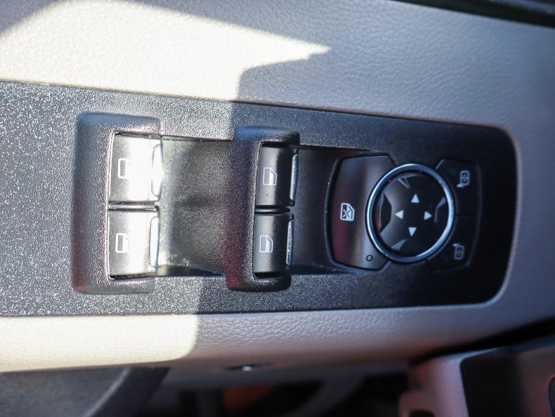 Ford F-150 2WD SuperCrew 145" XL 2016