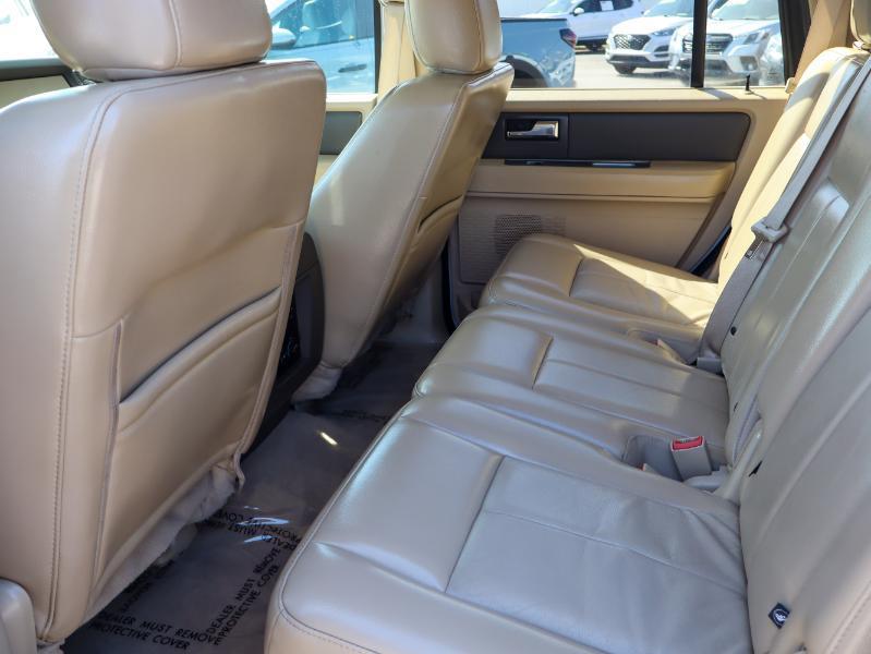 Ford Expedition 4WD 4dr XLT 2013