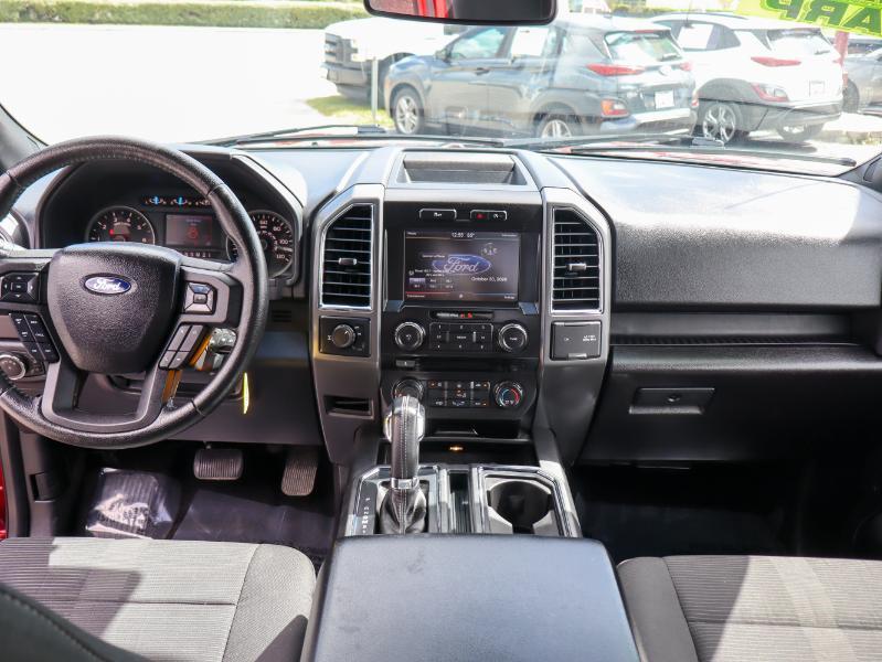 Ford F-150 2WD SuperCab 145" XLT 2015