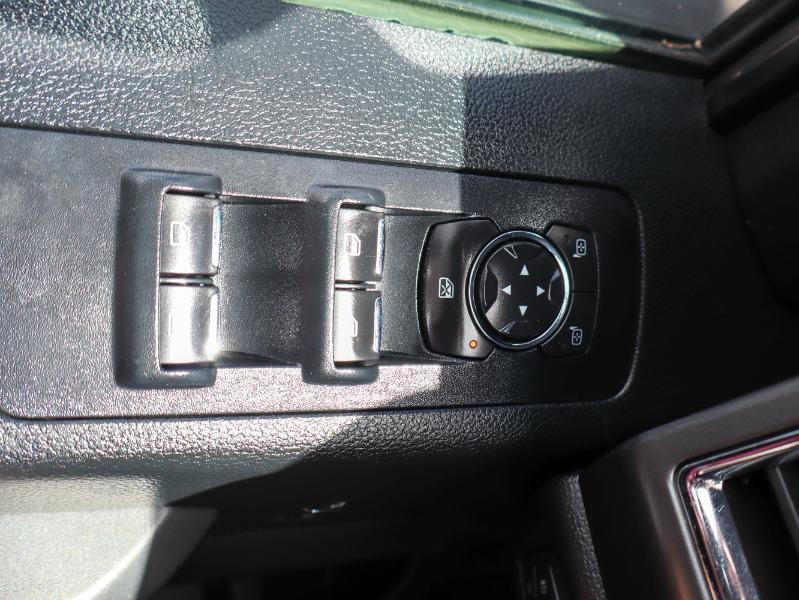 Ford F-150 2WD SuperCab 145" XLT 2015