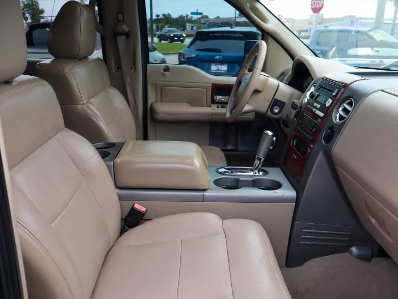 Ford F-150 SuperCrew 139" Lariat 4WD 2005