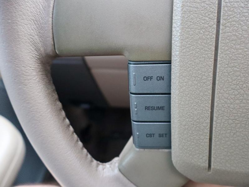 Ford F-150 SuperCrew 139" Lariat 4WD 2005