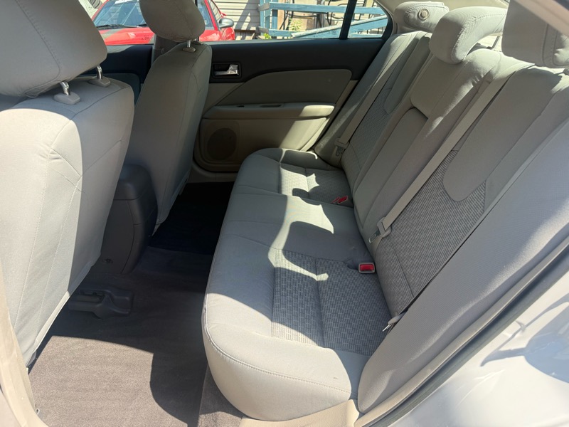 Ford Fusion S 2012 Ford Fusion S 2012