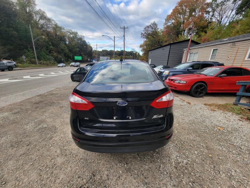 Ford Fiesta SE Sedan 2017 Ford Fiesta SE Sedan 2017