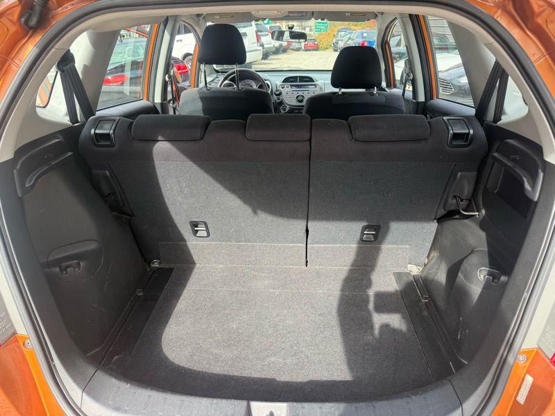 Honda Fit Sport 5-Speed AT 2011 Honda Fit Sport 5-Speed AT 2011