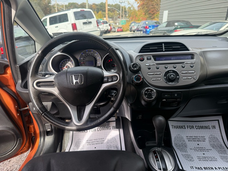 Honda Fit Sport 5-Speed AT 2011 Honda Fit Sport 5-Speed AT 2011