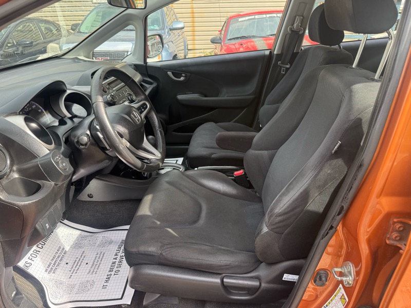 Honda Fit Sport 5-Speed AT 2011 Honda Fit Sport 5-Speed AT 2011