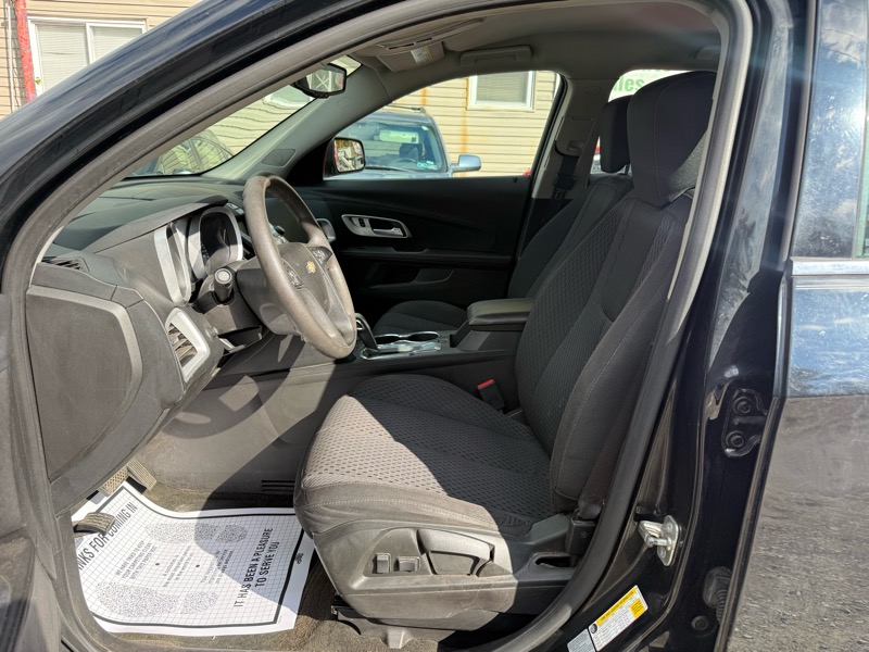 Chevrolet Equinox LS 2WD 2013 Chevrolet Equinox LS 2WD 2013