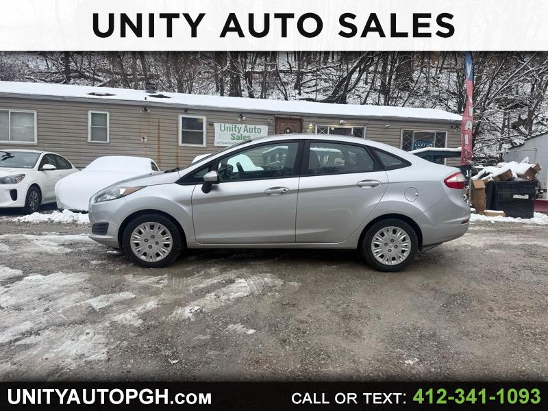 2014 Ford Fiesta S Sedan