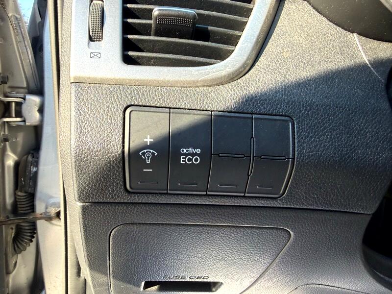 Hyundai Elantra GT A/T 2013