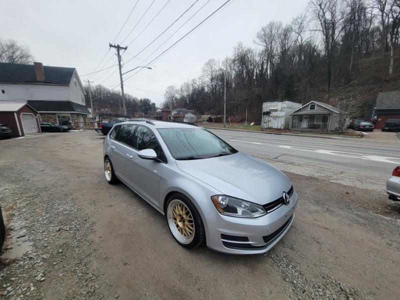 Volkswagen Golf SportWagen TSI S 4Motion 6A 2017