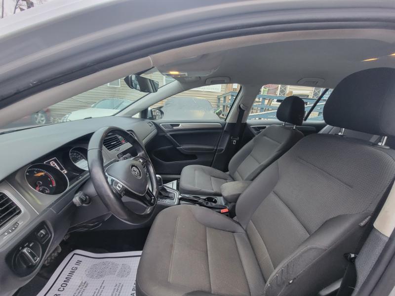 Volkswagen Golf SportWagen TSI S 4Motion 6A 2017