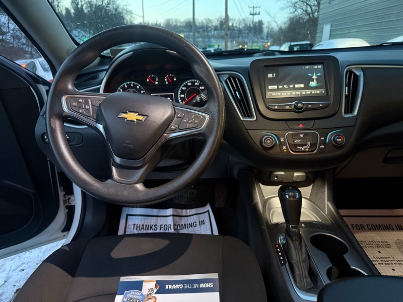 Chevrolet Malibu LS 2018