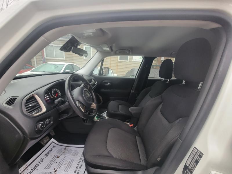 Jeep Renegade Latitude 4WD 2015