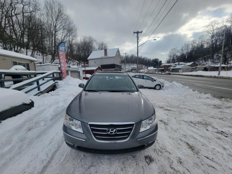 Hyundai Sonata SE 2010