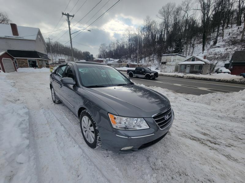 Hyundai Sonata SE 2010