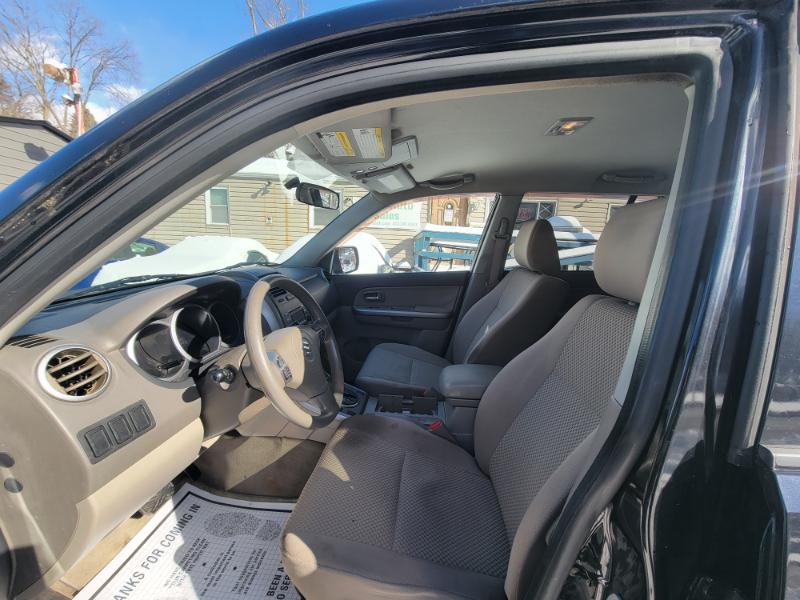 Suzuki Grand Vitara Premium 4WD 2011