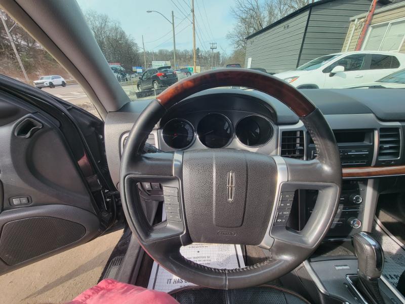 Lincoln MKZ FWD 2012