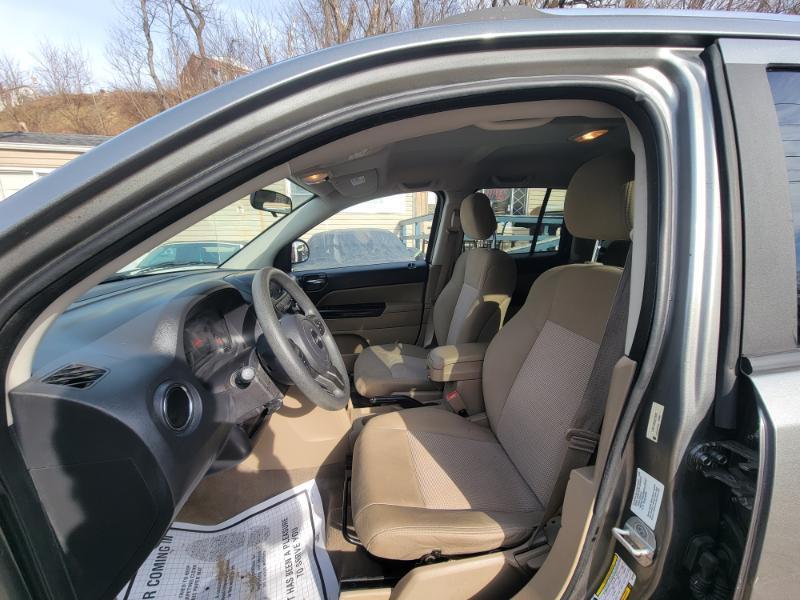 Jeep Compass Sport 4WD 2011