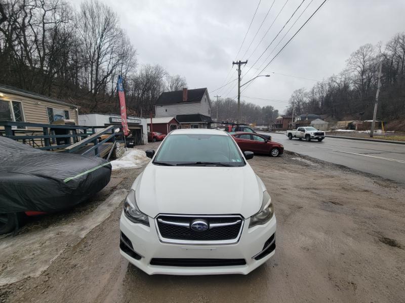 Subaru Impreza 2.0i PZEV CVT 5-Door 2015