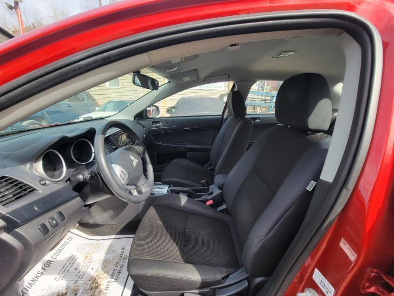 Mitsubishi Lancer ES 5M 2016