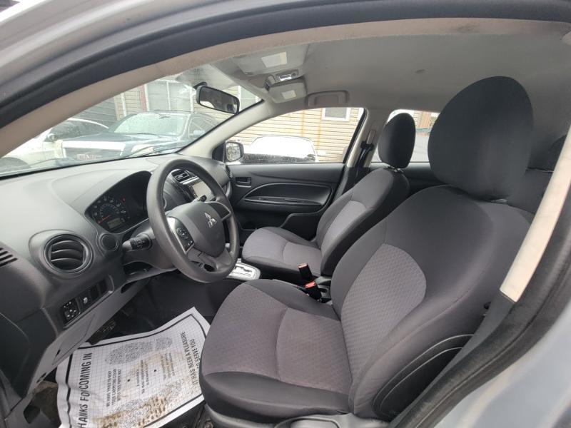 Mitsubishi Mirage ES CVT 2018