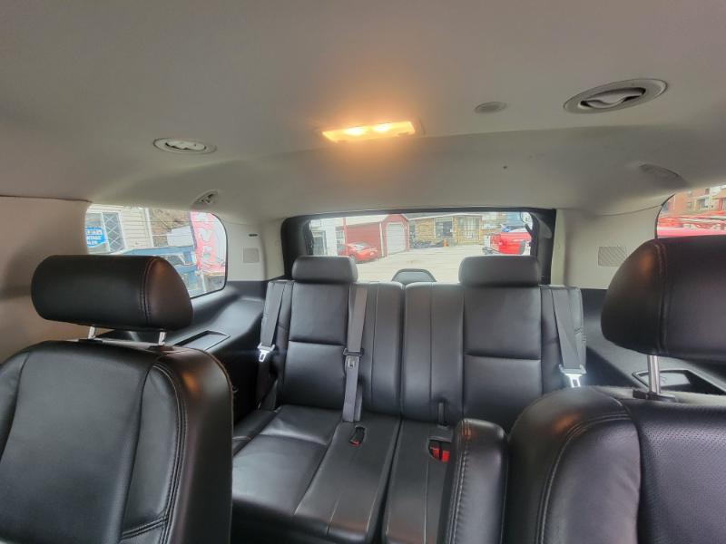 Cadillac Escalade AWD 2008