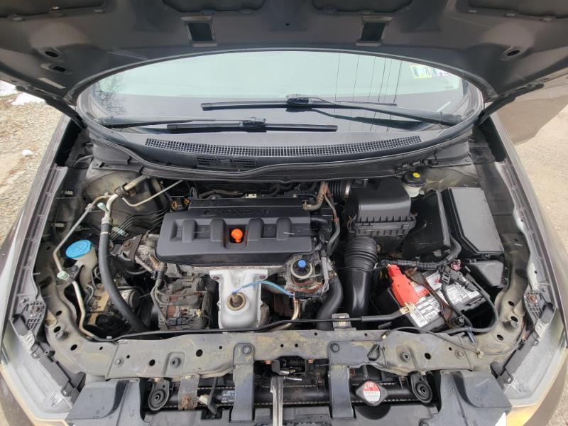 Honda Civic LX Sedan 5-Speed AT 2012