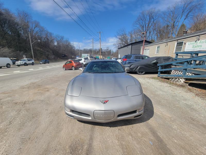 Chevrolet Corvette Coupe 2001