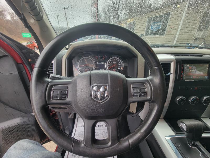 RAM 1500 SLT Crew Cab 4WD 2012