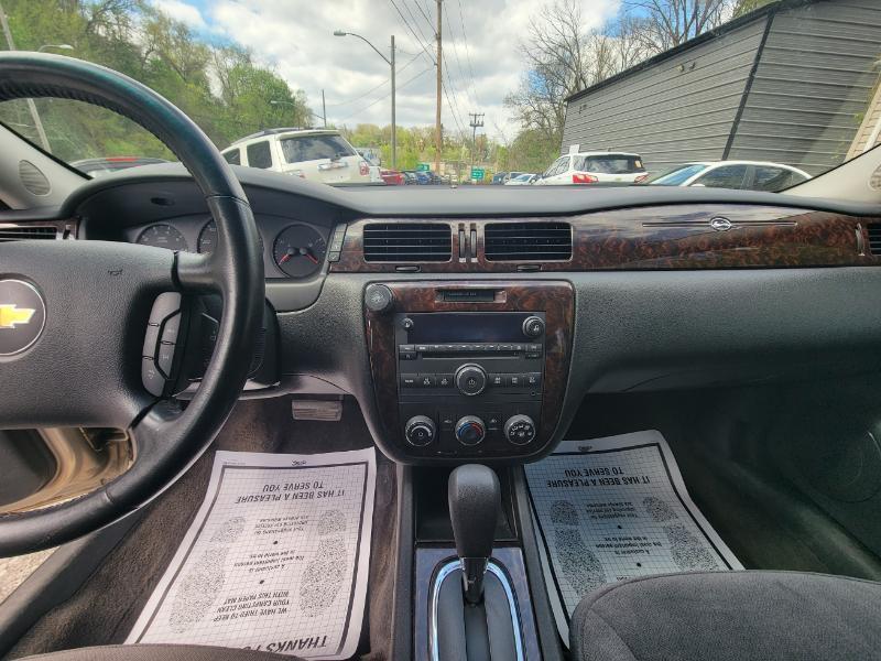 Chevrolet Impala LS 2012