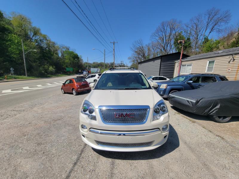 GMC Acadia Denali AWD 2011