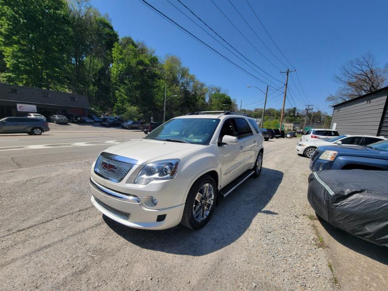 GMC Acadia Denali AWD 2011