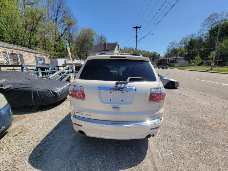 GMC Acadia Denali AWD 2011