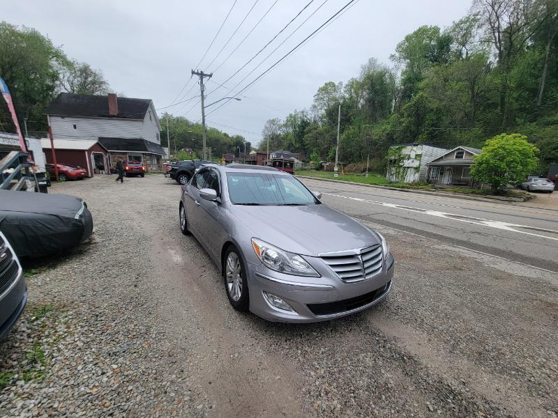 Hyundai Genesis 3.8L 2012