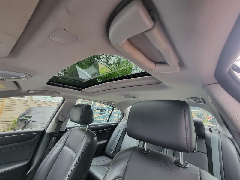 Hyundai Genesis 3.8L 2012