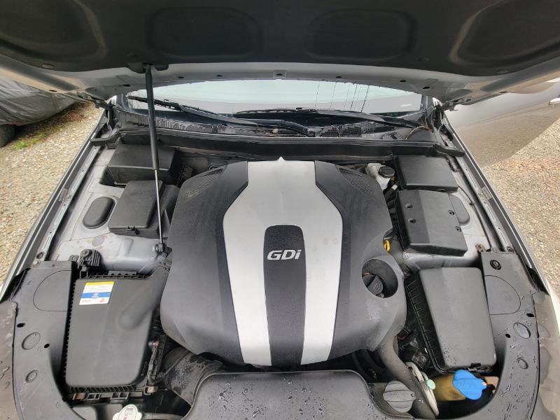 Hyundai Genesis 3.8L 2012