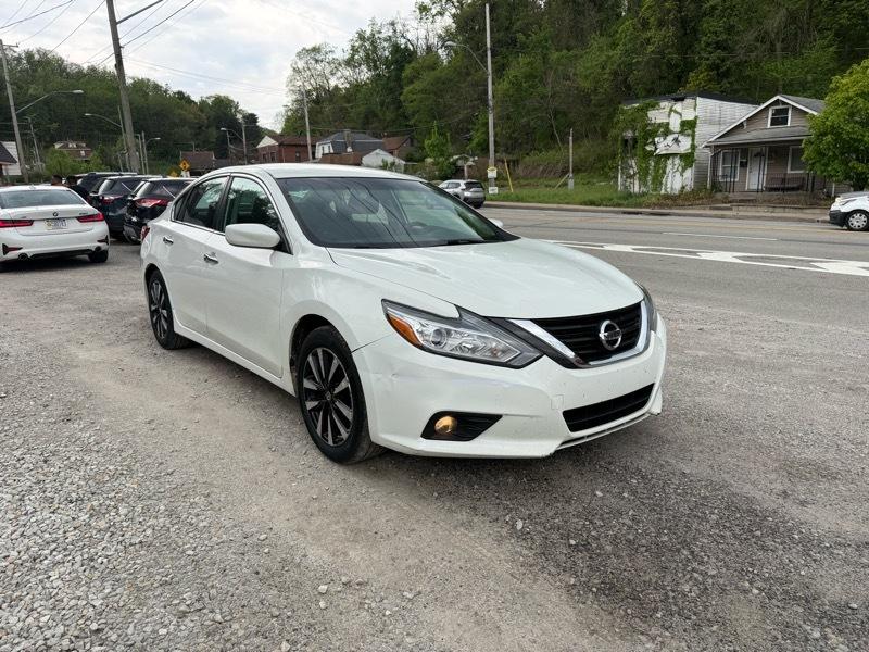 Nissan Altima 2.5 SV 2018