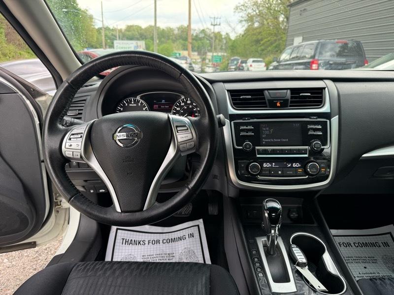 Nissan Altima 2.5 SV 2018