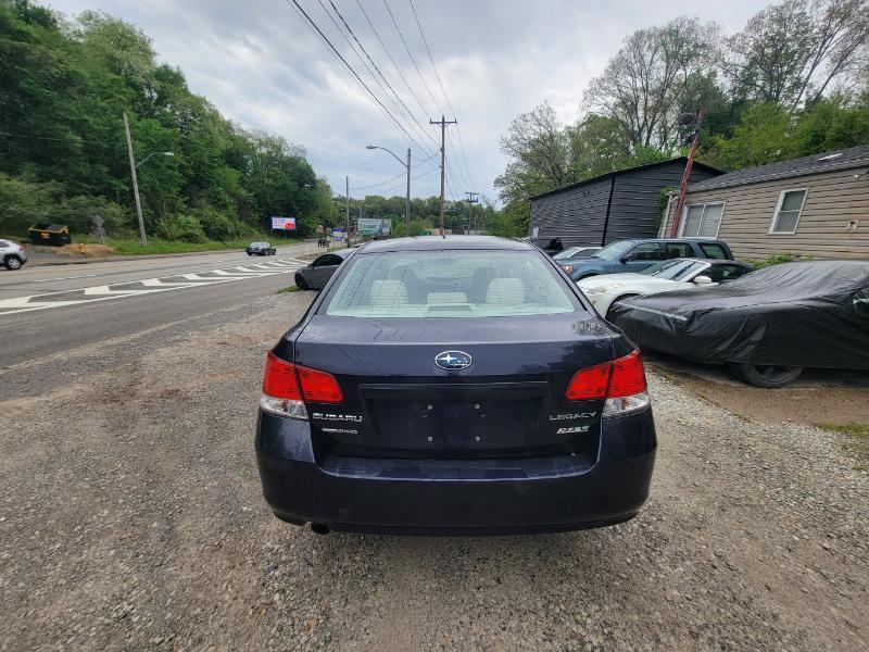 Subaru Legacy 2.5i Premium 2012