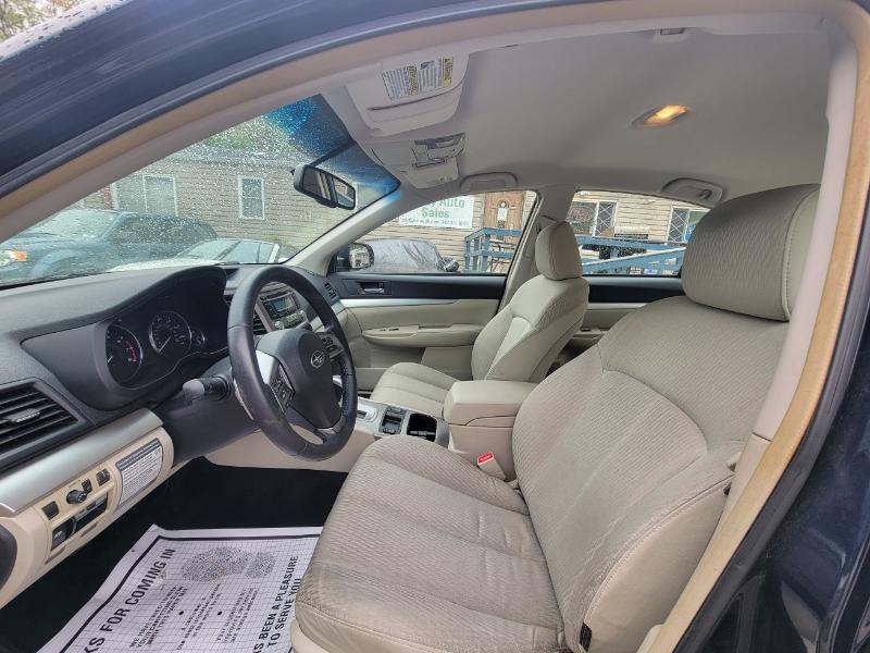 Subaru Legacy 2.5i Premium 2012