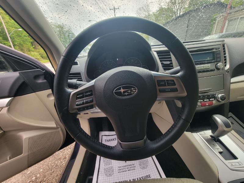 Subaru Legacy 2.5i Premium 2012