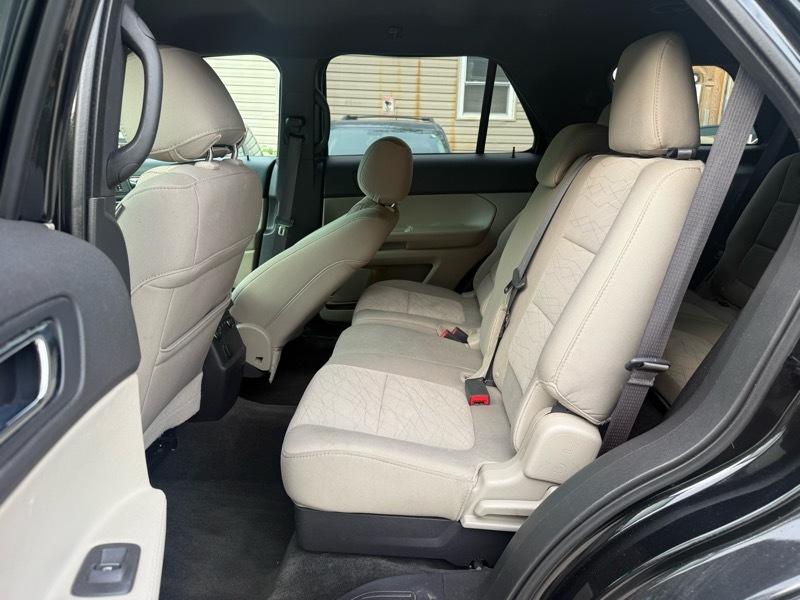 Ford Explorer Base 4WD 2014