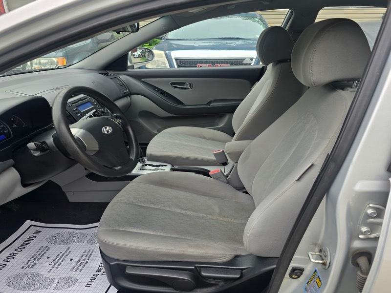 Hyundai Elantra SE 2010