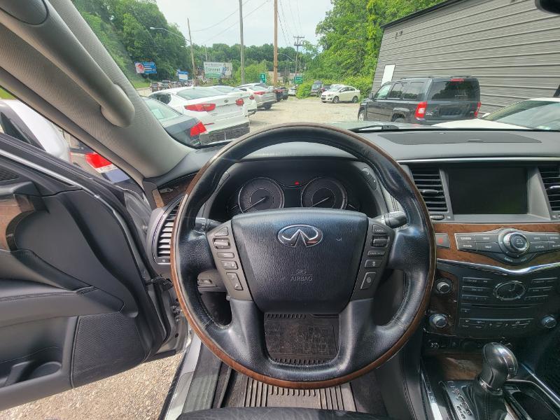 Infiniti QX56 4WD 2013