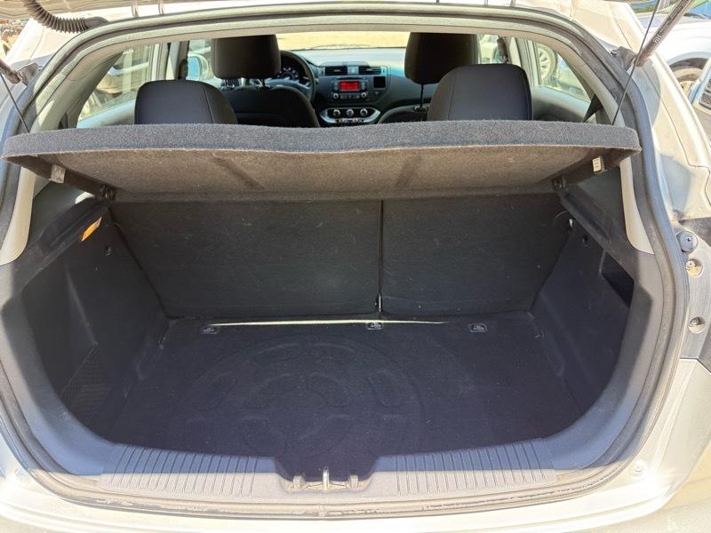 Kia Rio5 LX 2013